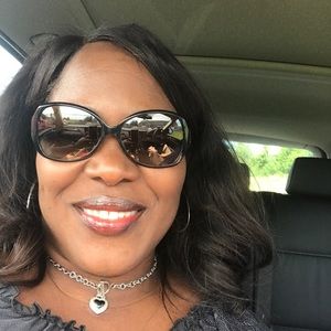 Meet your Posher, Veron